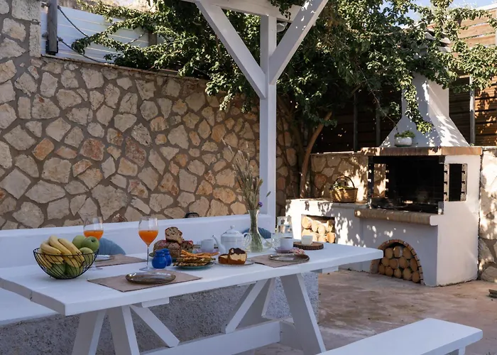 Вилла Manoir Dennise Agrilia (Zakynthos)