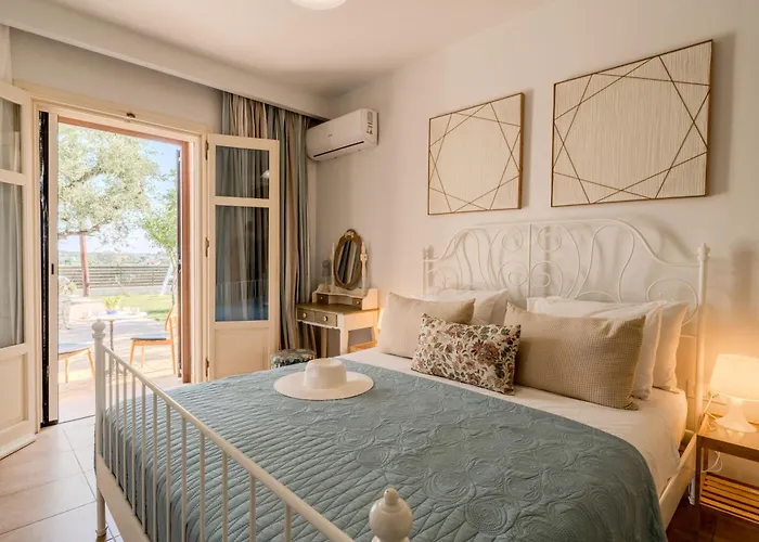 Вилла Manoir Dennise Agrilia (Zakynthos)